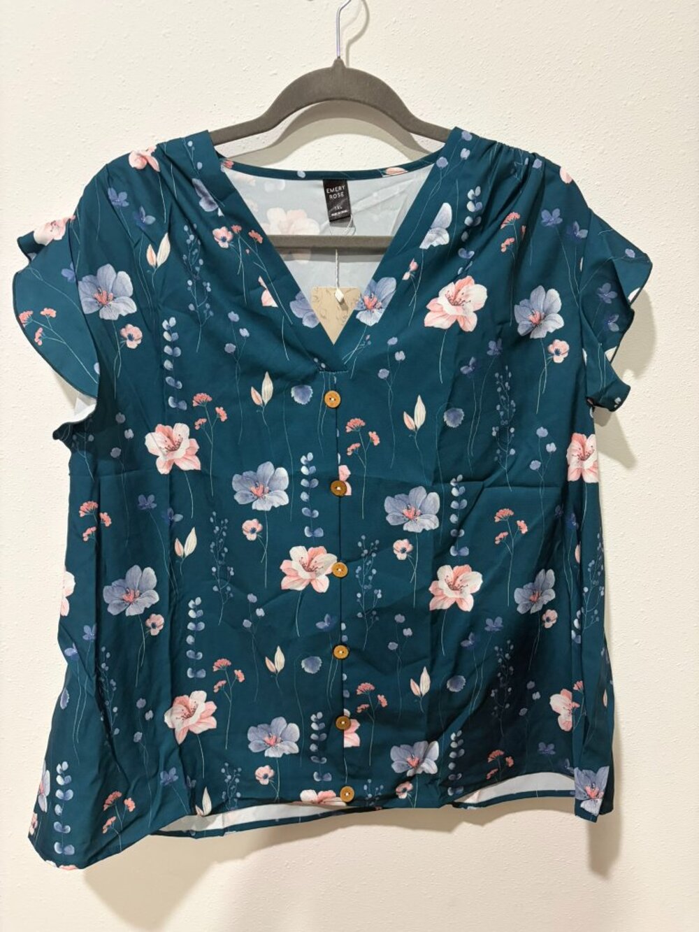 Emery Rose Floral Blouse